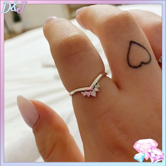 Diamonds & Jules Jewelry - 💎✨ 925 Veronica Wishbone Ring